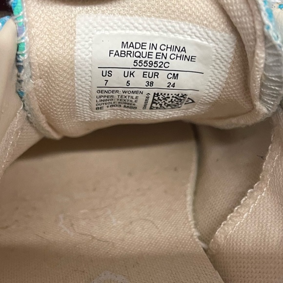 Converse Blue and Green “Flowers” Low Top Sneakers Size 7‎ - Picture 4 of 4